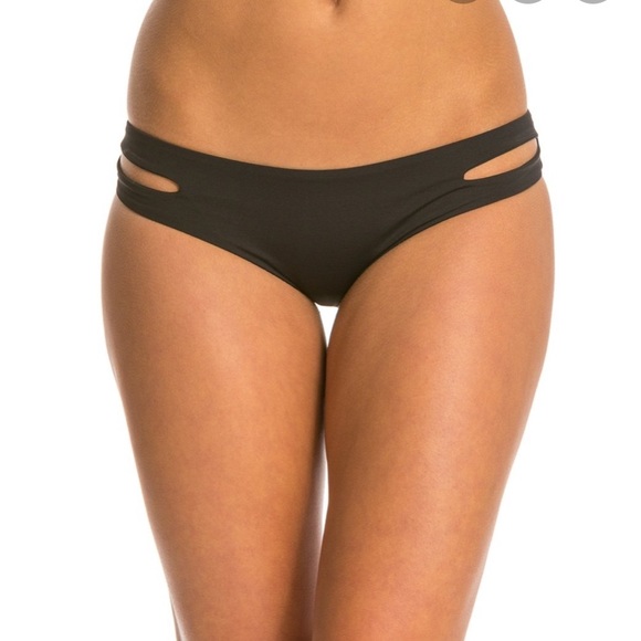 L*Space Bikini - Picture 8 of 8